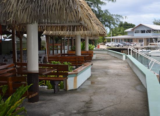 marshall-islands/ujelang-atoll/restaurant/tide-table-restaurant-lounge