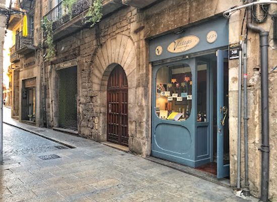 spain/girona/barri-vell-old-town/restaurant/vintages