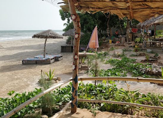 the-gambia/kombo-central/restaurant/happy-corner