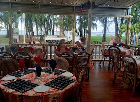 mauritius/blue-bay/restaurant/le-bougainville-restaurant