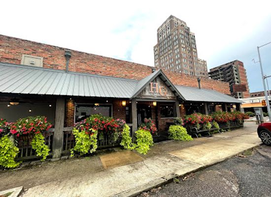 mississippi/the-red-clay-hills/restaurant/harvest-grill
