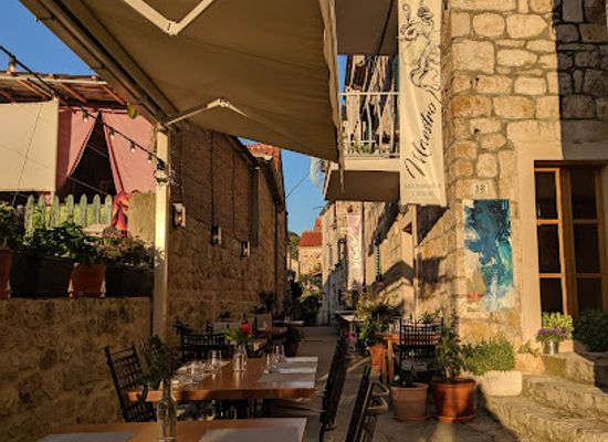 croatia/hvar-island/restaurant/konoba-maestro