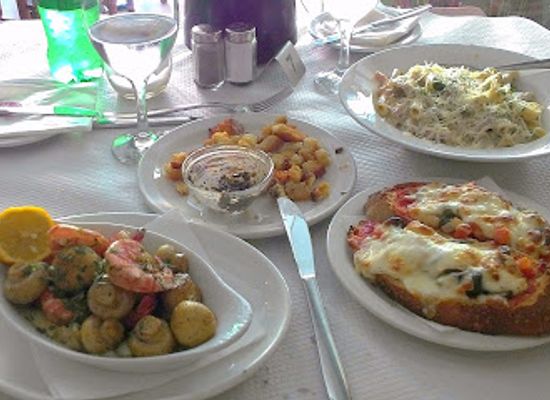 malta/popeye-village/restaurant/l-amigo-restaurant