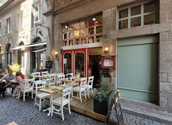 france/saint-malo/restaurant/le-pere-bougeard