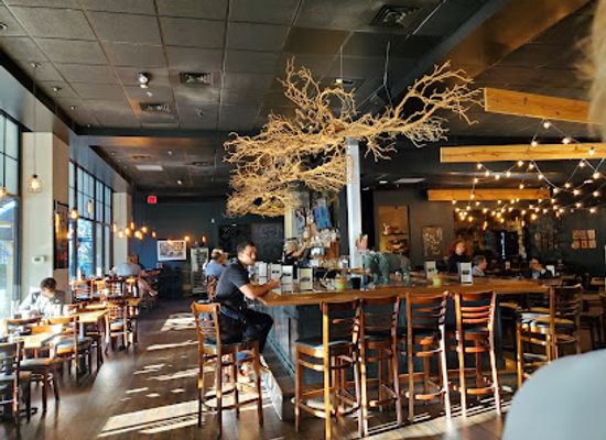 illinois/champaign/restaurant/big-grove-tavern