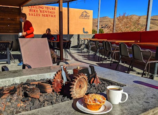 arizona/lake-mead/restaurant/cottonwood-station