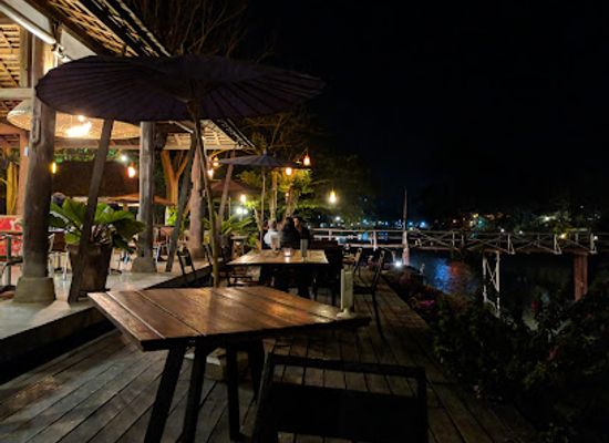 thailand/pai/restaurant/pai-river-corner