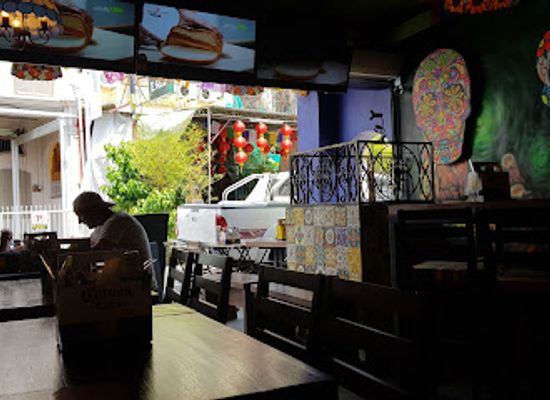 malaysia/george-town/restaurant/holy-guacamole-love-lane