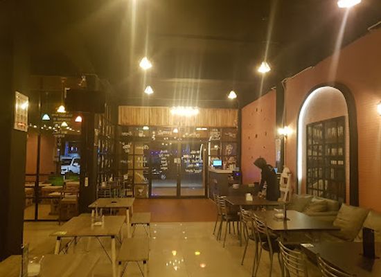 indonesia/bengkulu/restaurant/dailycious-cafe-resto