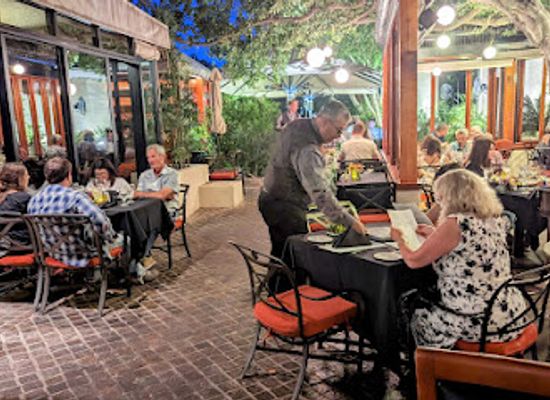 california/palm-springs/restaurant/spencer-s-restaurant