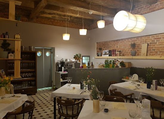 poland/lodz/restaurant/fatamorgana