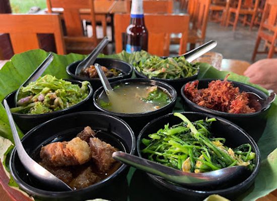 myanmar-burma/inle-lake/restaurant/pwe-taw-win-nature-s-restaurant
