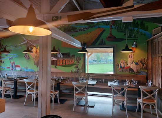 belgium/hainaut-hills/restaurant/l-etang-des-legendes