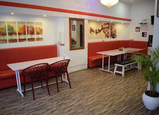 india/aizawl/restaurant/fela-fels-cafe-restaurant