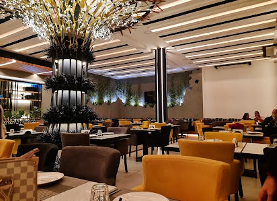 lebanon/byblos/restaurant/ayla-by-ayloul