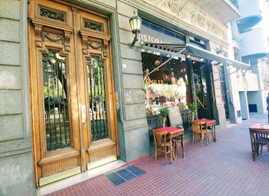 argentina/buenos-aires/restaurant/napoles