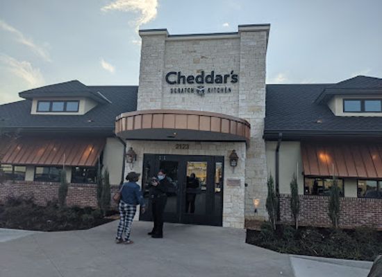 arkansas/jonesboro/restaurant/cheddar-s-scratch-kitchen