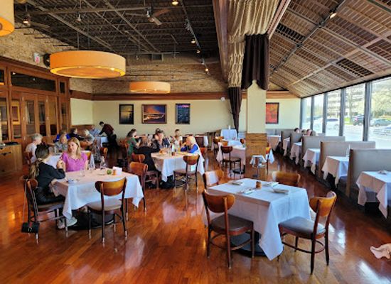 illinois/prairie-state/restaurant/prairie-grass-cafe