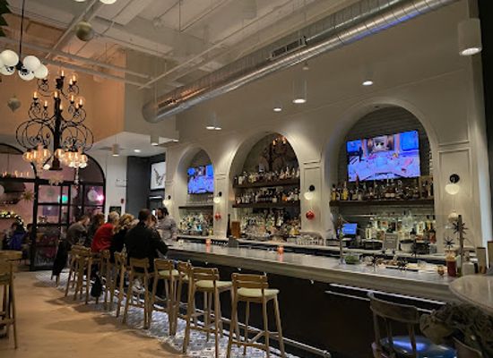 illinois/driftless-area/restaurant/the-foxtail