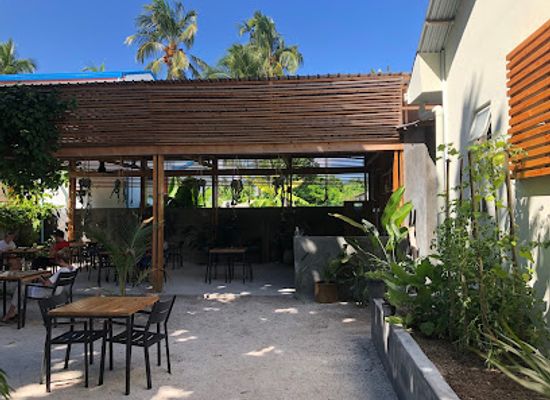 maldives/thoddoo/restaurant/priani-cuisine