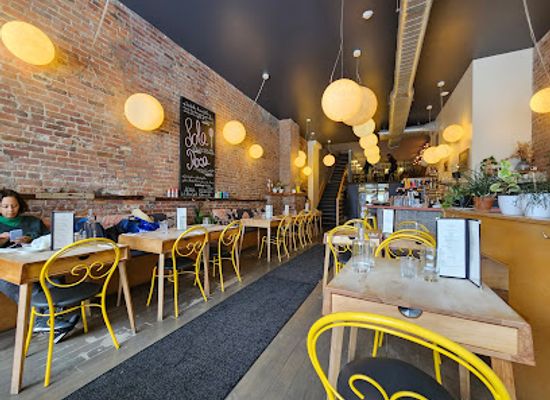 canada/montreal/quartier-des-spectacles/restaurant/lola-rosa-place-des-arts