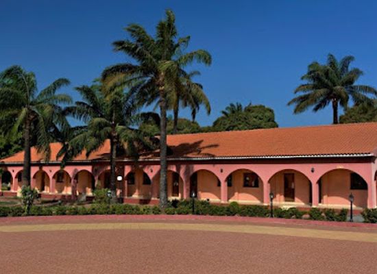 guinea-bissau/rio-geba/restaurant/dunia-hotel-bissau-azalai-hotel-24-de-setembro