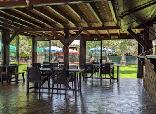 cyprus/kyrenia/lapta/restaurant/wild-duck