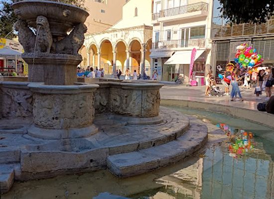 greece/heraklion/lions-square/restaurant/the-fifty