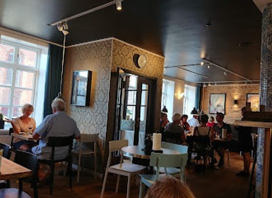 denmark/vejle/restaurant/jacobsen-danish-eating-house