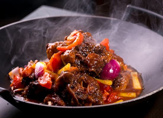 mongolia/mongolian-manchurian-grassland/restaurant/hutong-restaurant-shangri-la-ulaanbaatar