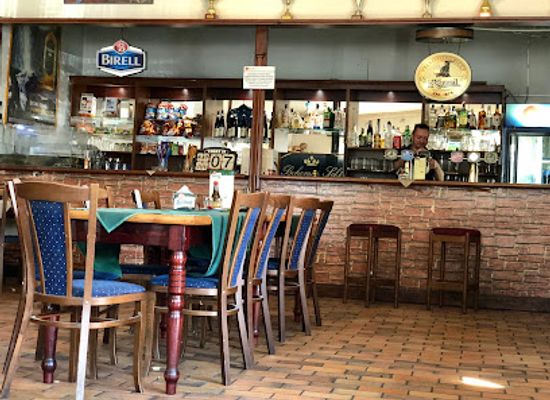 czechia/kutna-hora/restaurant/hostinec-u-zlateho-lva