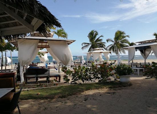 dominican-republic/sierra-de-bahoruco/restaurant/nico-s-beach-lounge