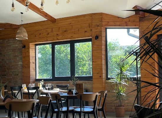 serbia/kolubara/restaurant/gostionica-karadorde