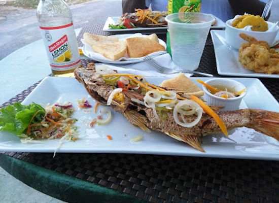 jamaica/north-coast/restaurant/jangalee-seafood-joint