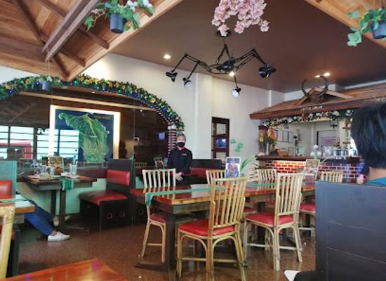 philippines/mimaropa/restaurant/auntie-lola