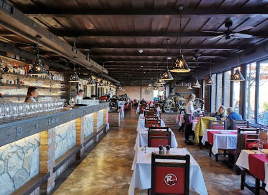czechia/palava/restaurant/restaurace-retro-gril
