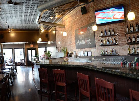 illinois/rockford/restaurant/sisters-thai-cafe