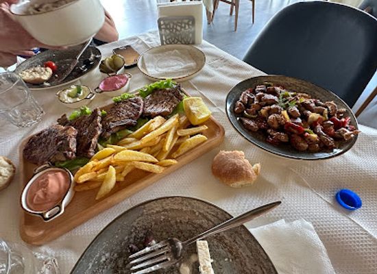 albania/kurbin/restaurant/rrahu-restorant