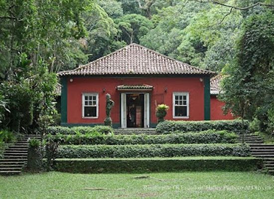 brazil/serra-do-roncador/restaurant/restaurante-os-esquilos