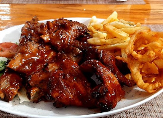 namibia/okahandja/restaurant/lion-steak-house