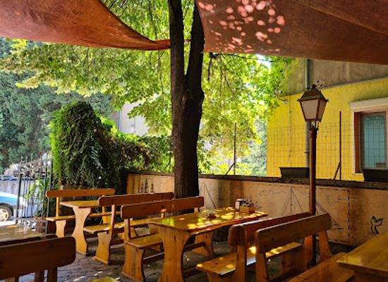 bulgaria/stara-zagora/restaurant/at-the-admiral