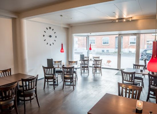 denmark/herning/restaurant/singapore-kitchen-pizza-grill