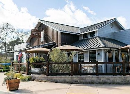 california/central-coast/restaurant/ancient-peaks-winery