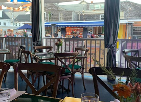 massachusetts/provincetown/restaurant/butch-s-at-the-crown-anchor