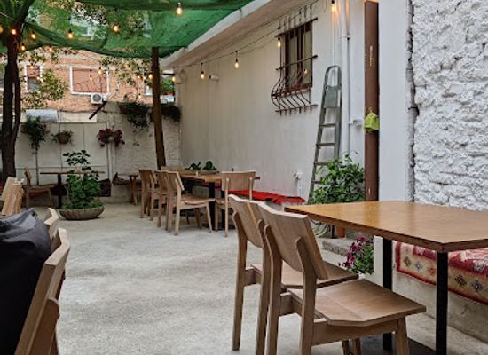 albania/mysia/restaurant/oda-traditional-albanian-restaurant