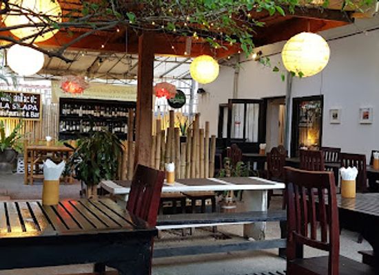 laos/champasak/restaurant/la-silapa-italian-lao-kitchen