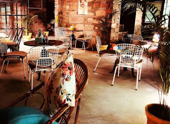 india/jodhpur/restaurant/the-men-cave