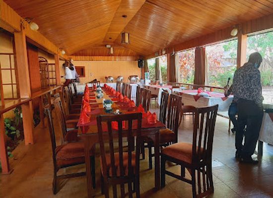 kenya/turkana-basin/restaurant/cedars-restaurant