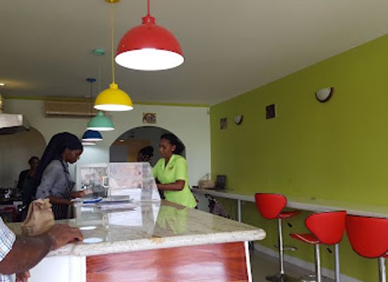 saint-lucia/castries/restaurant/livity-foods-ltd