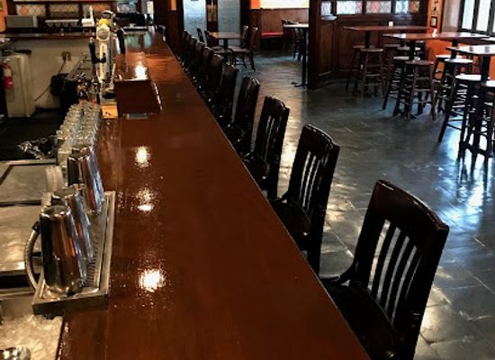 massachusetts/lowell/restaurant/old-court-irish-pub-and-restaurant